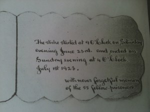 Photocopy of inner page of commemorative booklet in Mai Moloney's Autograph Book (Kilmainham Gaol Archive). 